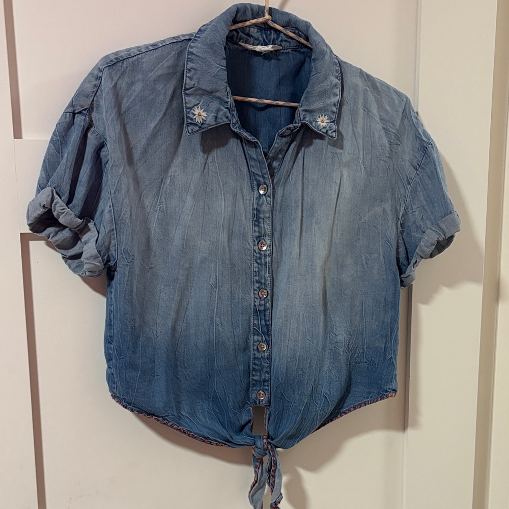 Splendid Faded Blue Button Down Shirt